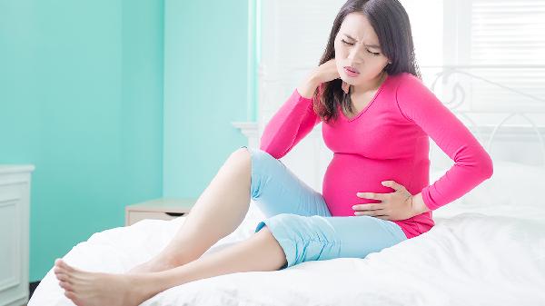 什么是颅内高血压？：颅内压力增高的定义、原因与管理